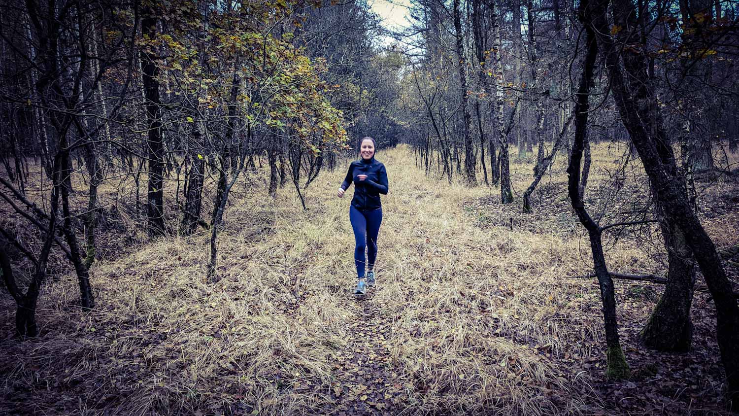 We’re running the Eindejaarstrail (End of the Year) in the Drunense Duinen. It was Sara’s idea. I swear. She is so much fun since she is a runner.