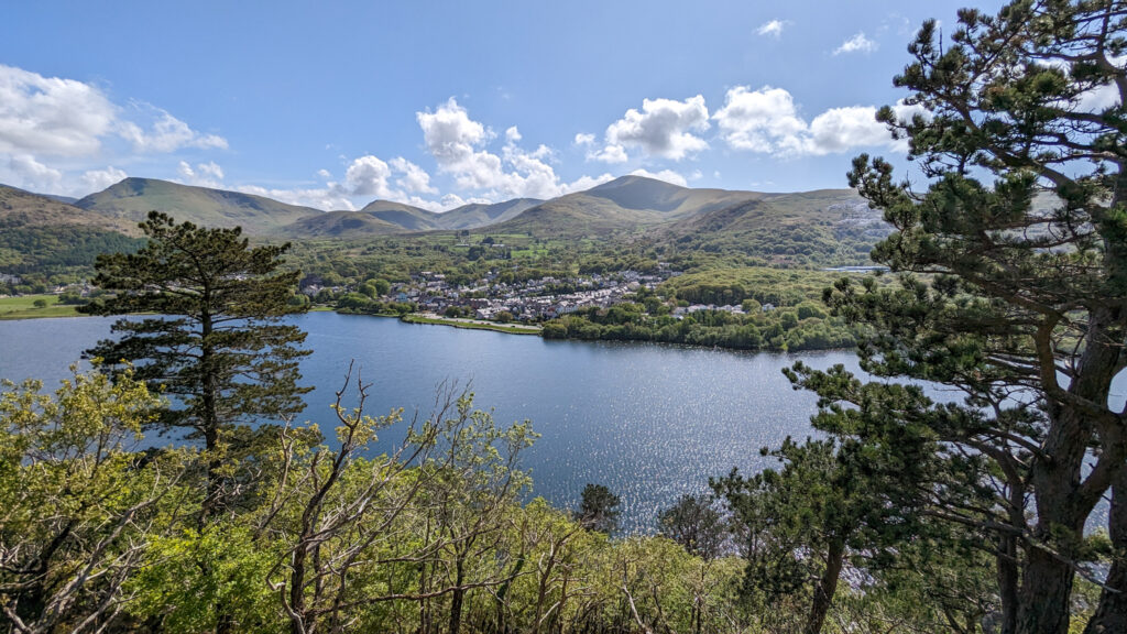 Five days till ERYRI 25k at Ultra Trail Snowdonia. We’re in Wales. This is the sixth country I will be running a race in.