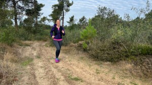 Sara is a bad trail runner. We had a theory why she is bad, and now we know for sure; Sara is anemic. See, you need iron to run.